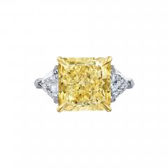 10 carat Radiant Cut Diamond Fancy Yellow GIA Three Stone Engagement Ring - 4642441