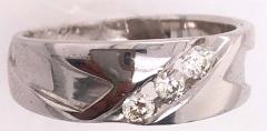 14 Karat White Gold and Diamond Three Stone Band Wedding Bridal Ring - 2930978