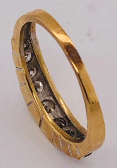 14 Karat Yellow Gold And Graduating Nine Diamond Anniversary Ring 1 00 TDW - 2562725