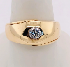 14 Karat Yellow Gold Contemporary Ring with Diamond 0 33 Total Diamond Weight - 2658291