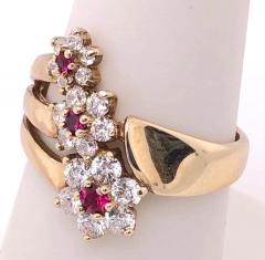 14 Karat Yellow Gold Fashion Three Flower Ring with Semi Precious Stones - 2780795