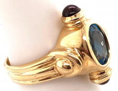 14 Karat Yellow Gold Free Form Ring with Stones - 2542694