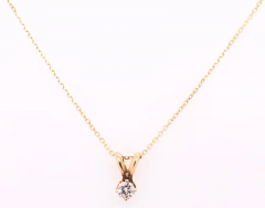 14 Karat Yellow Gold Necklace with Round Diamond Pendant - 2827979