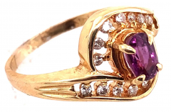 14 Karat Yellow Gold Purple Peridot Ring with Round Diamond Accents 0 14 TDW - 2553897