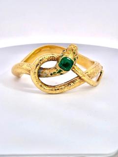 14K Yellow Gold Emerald Head Chased Snake Bracelet - 3515606