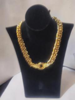 17 Givenchy Cuban Link Gold Tone Necklace - 3843769