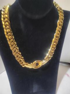 17 Givenchy Cuban Link Gold Tone Necklace - 3843770