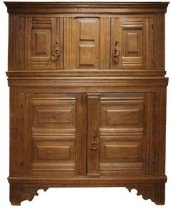 17TH CENTURY OAK DUTCH COURT CUPBOARD - 3267992