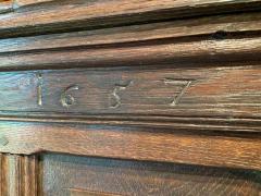 17TH CENTURY OAK DUTCH COURT CUPBOARD - 3268048