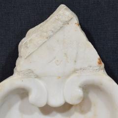 17th 18th Century Italian Baroque Marble Holy Water Font or Stoup - 4109063