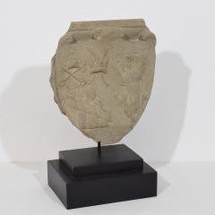 17th 18th Century Italian Carved Stone Coat of Arms With Unicorn - 4518393