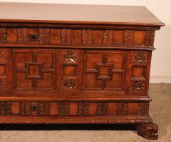 17th Century Catalan Walnut Chest - 3947580