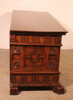 17th Century Catalan Walnut Chest - 3947581