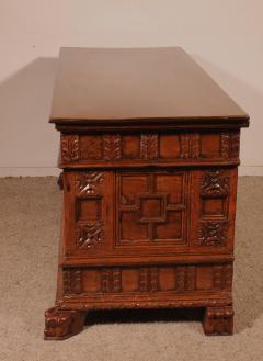 17th Century Catalan Walnut Chest - 3947582