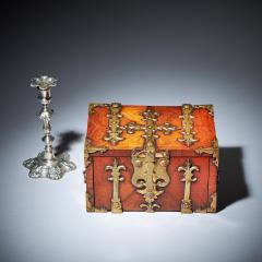 17th Century Diminutive William and Mary Kingwood Strongbox or Coffre Fort - 3127417