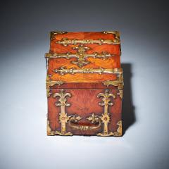 17th Century Diminutive William and Mary Kingwood Strongbox or Coffre Fort - 3127418