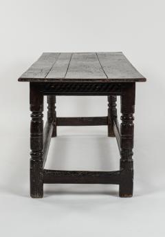 17th Century English Oak Refectory Table - 3526656