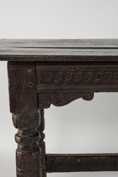 17th Century English Oak Refectory Table - 3526662