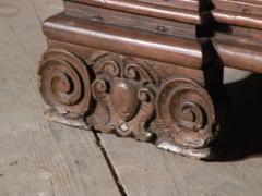 17th Century Italian Baroque Walnut Credenza or Desk - 670537