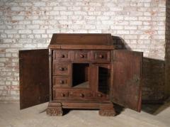 17th Century Italian Baroque Walnut Credenza or Desk - 670538