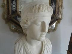 17th Century Italian Carrara Marble Bust of Classical Roman - 3806757