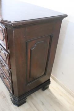 17th Century Italian Louis XIV Walnut Antique Commode or Chest of Drawers - 3045758