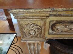 17th Century Italian Neoclassical Style Giltwood Console Table with Marble Top - 3894336