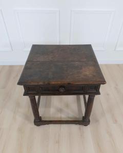 17th Century Italian walnut square side table - 4707225
