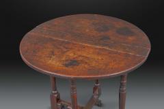 17th Century Oak Coaching Table - 3840090