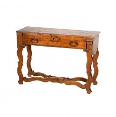 17th Century Spanish Castilla Walnut Side Table - 4618360