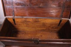 17th Century Spanish Chest In Walnut - 2850564