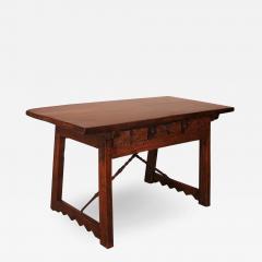17th Century Spanish Table With Three Drawers In Chestnut - 2202478