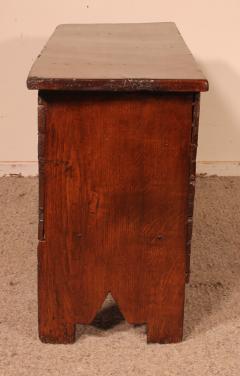 17th Century Sword Chest Plank Chest In Oak - 3102939