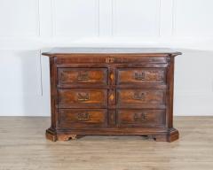 17th Century Tuscan Walnut Chest of Drawers with Maple Inlay - 4367903