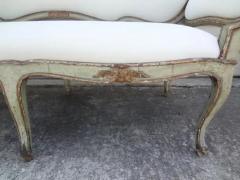 17th Century Venetian Painted and Parcel Gilt Gondola Sofa - 3894339