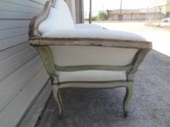 17th Century Venetian Painted and Parcel Gilt Gondola Sofa - 3894361