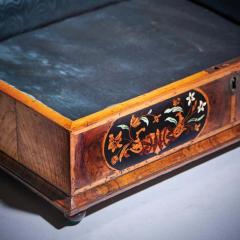 17th Century William and Mary Floral Marquetry Olive Oyster Lace Box Circa 1685 - 3288818