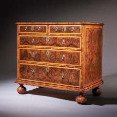 17th Century William and Mary Olive Oyster Chest of drawers Circa 1690 England - 3953416