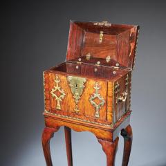 17th Century William and Mary Rosewood Coffre Fort on Stand Secret Compartments - 3127546