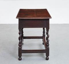 17th c English Corkscrew Leg Table - 3459114