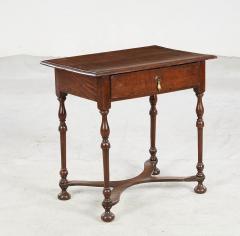 17th c Willam and Mary Side Table - 3804468