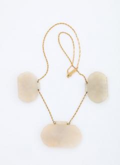18 Karat Gold and White Jade Indian Mughal Necklace with Semi Precious Stones - 936554