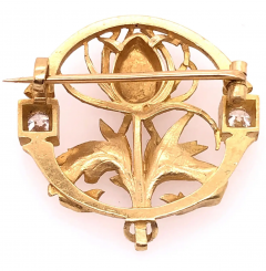 18 Karat Yellow Gold Floral Pin or Brooch Having Two Diamonds - 2718103