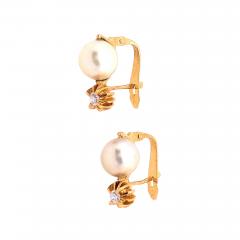 18 Karat Yellow Gold with Platinum Lever Back Pearl Earrings - 2942400