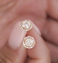 18K Gold 0 72 Carat Natural Diamond Cluster Illusion Set Round Stud Earrings - 3946724