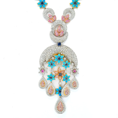 18K TWO TONE TURQUOISE DIAMOND FLOWER MOTIF MOON NECKLACE - 2956721