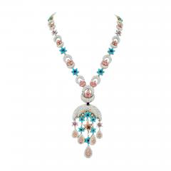 18K TWO TONE TURQUOISE DIAMOND FLOWER MOTIF MOON NECKLACE - 2962653