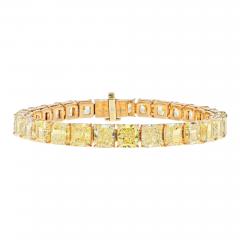 18K Yellow Gold 32 17cttw Radiant Cut Fancy Yellow GIA Certified Tennis Bracelet - 4642447