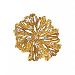 18K Yellow Gold Estate Diamond Flower Brooch - 4601107