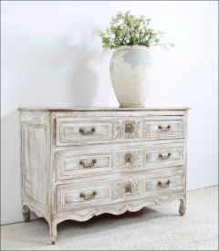 18TH C 3 DRAWER LOUIS XVI COMMODE - 1243093